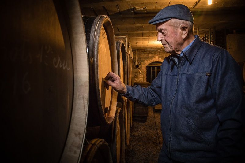 Michel Arcelain Winemaker. Burgundy